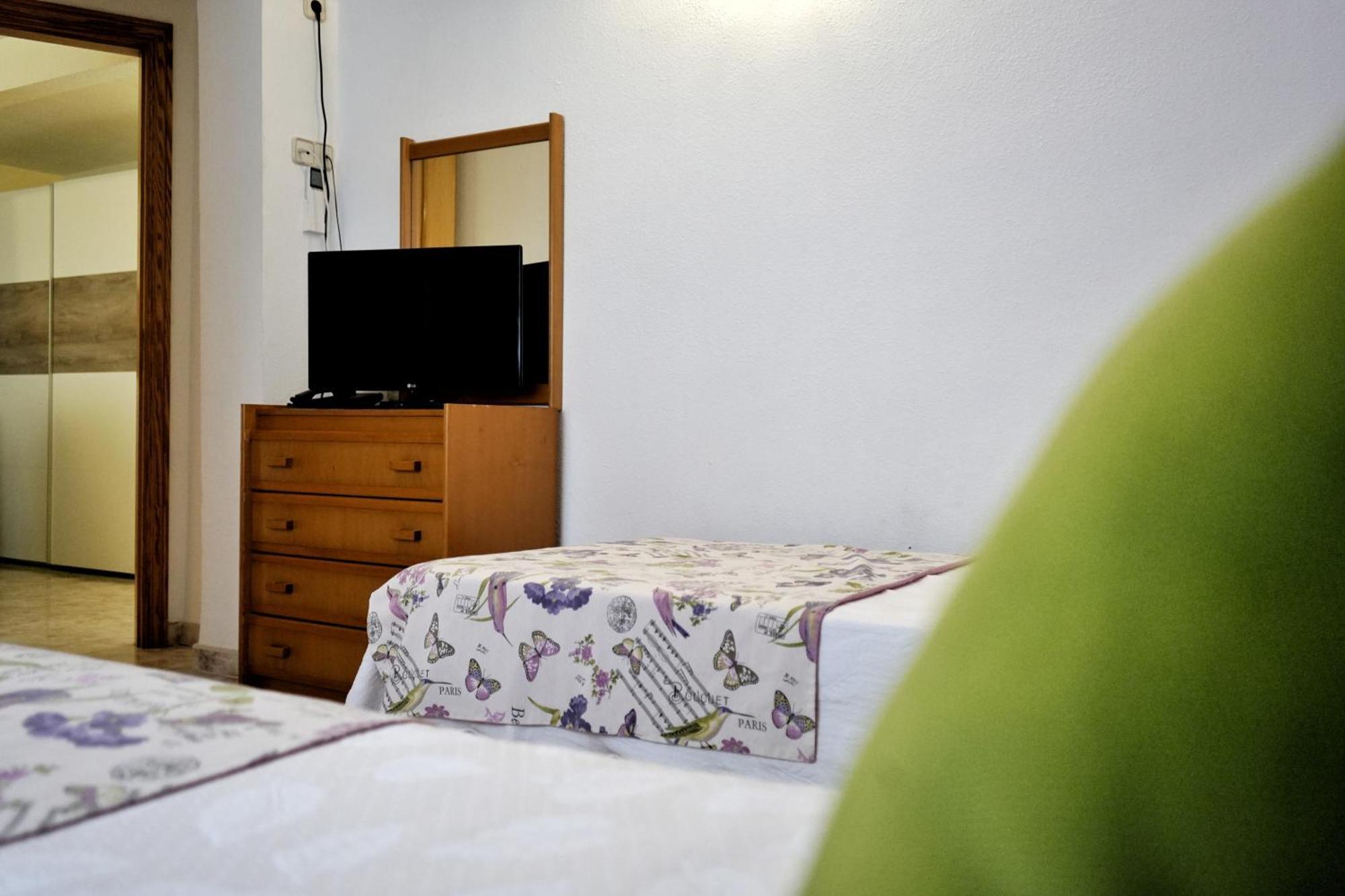 Hostal Mainz 피에드랄라베스 외부 사진